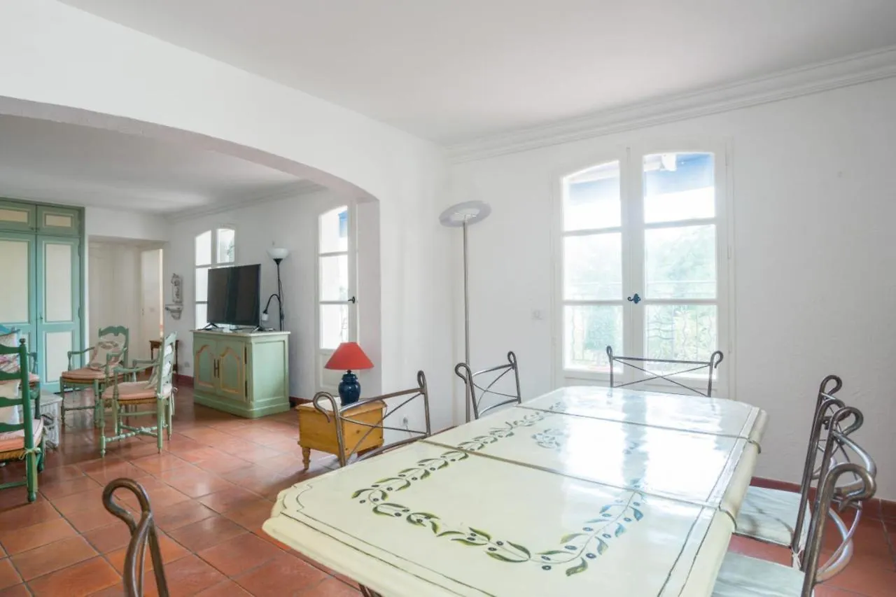 La Terrasse Des Remparts - Welkeys Apartment Antibes